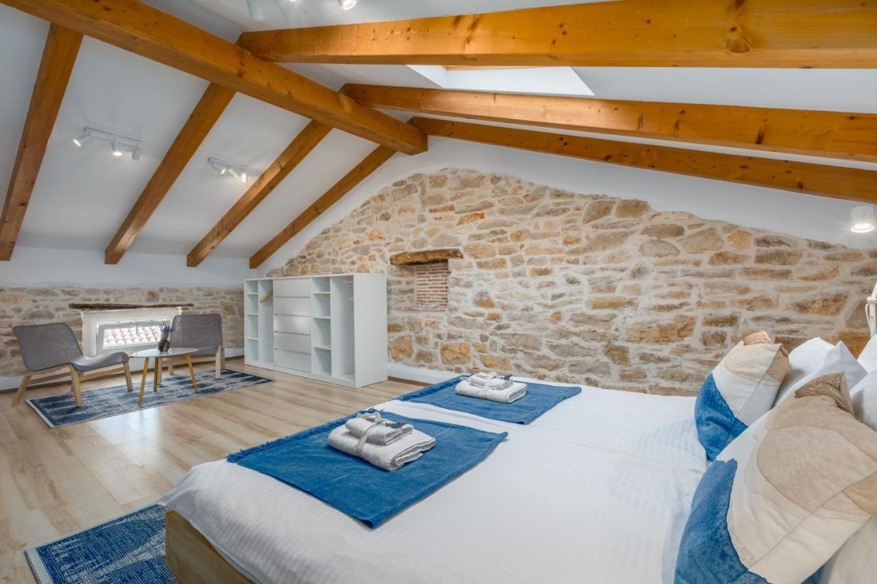 Novigrad Istria Apartments Agata מראה חיצוני תמונה